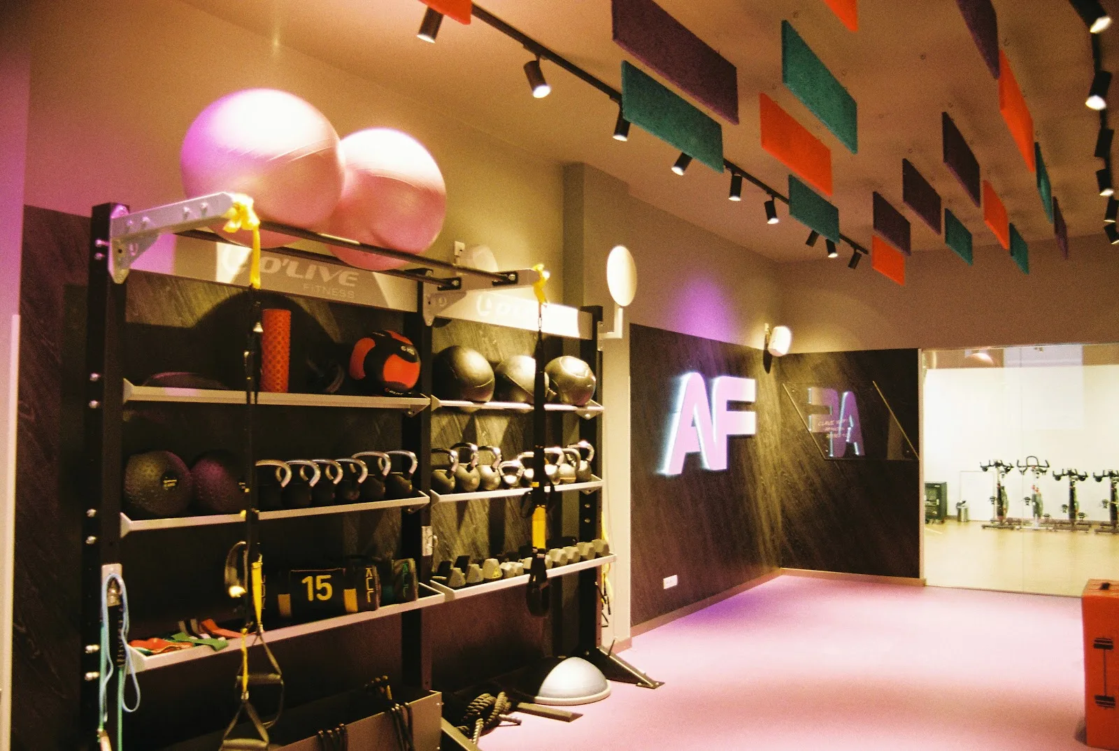Gimnasio Anytime Fitness Les Corts en Barcelona