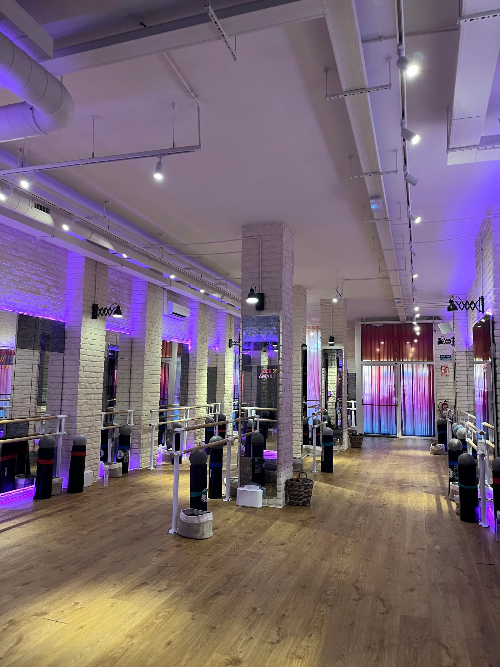 Gimnasio B3B Woman Studio L´Eixample | Barcelona en Barcelona