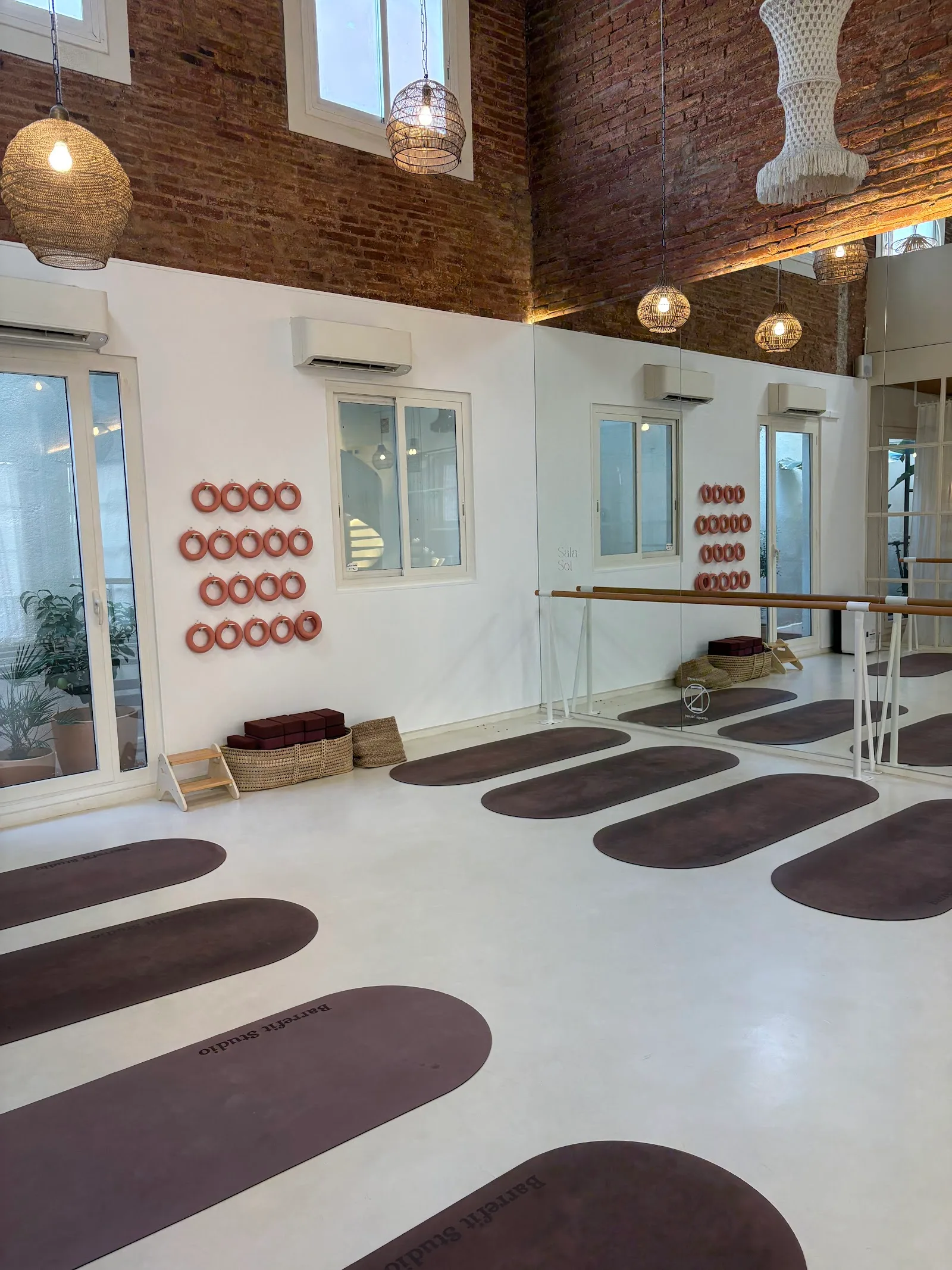 Gimnasio Barrefit Bcn Studio Gracia en Barcelona