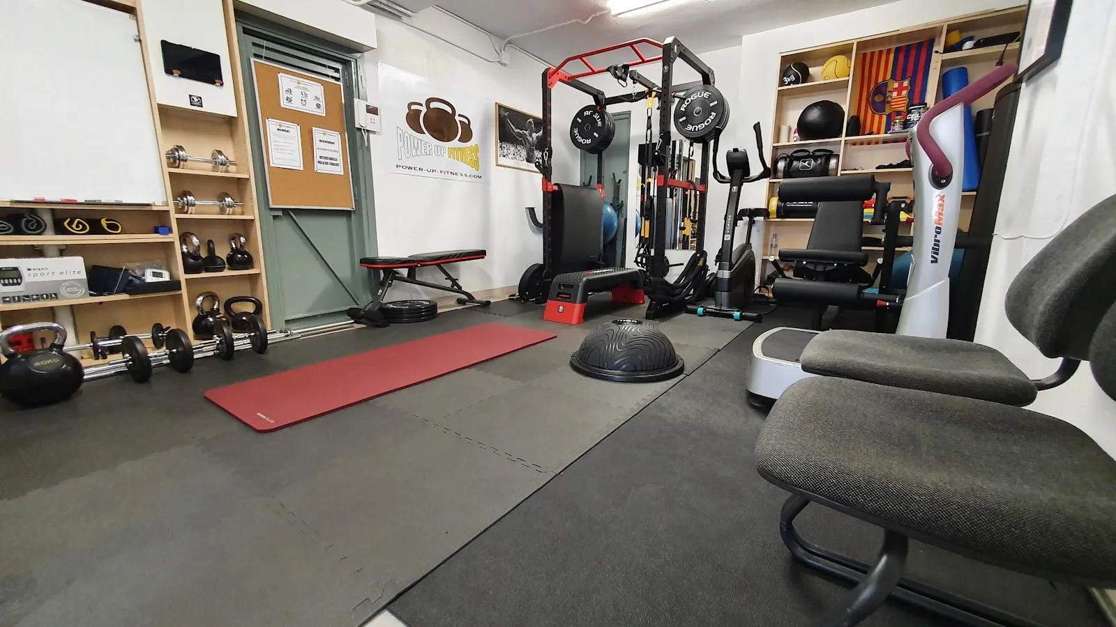 Gimnasio Centro de Entrenamiento Personal Barcelona Power Up Fitness en Barcelona