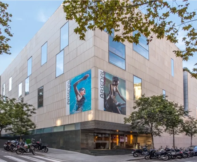 Gimnasio Club Arsenal Femenino Barcelona en Barcelona