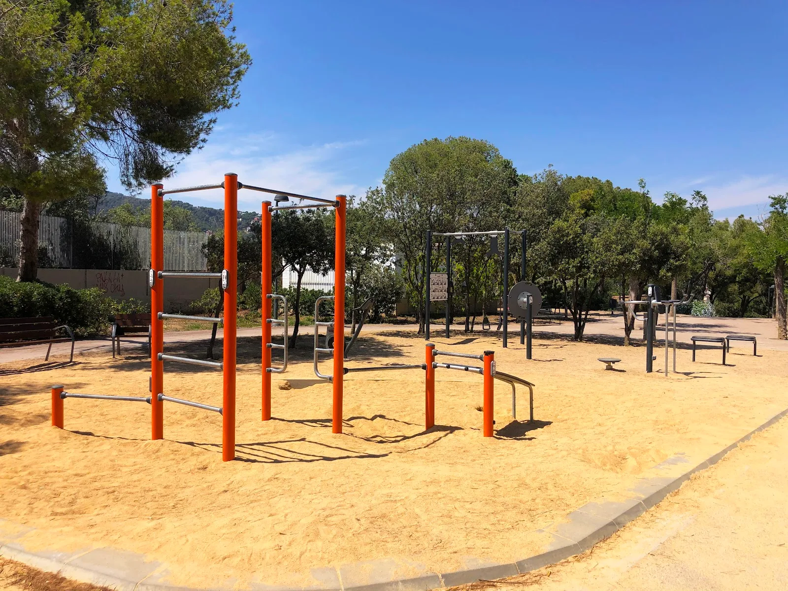 Gimnasio Gimnasio al aire libre - Calistenia en Barcelona