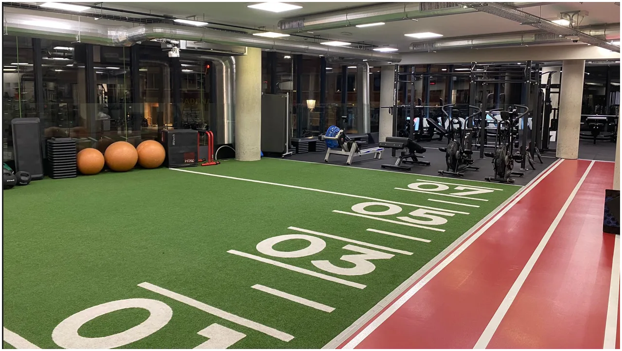 Gimnasio Gimnasio VivaGym La Rotonda en Barcelona