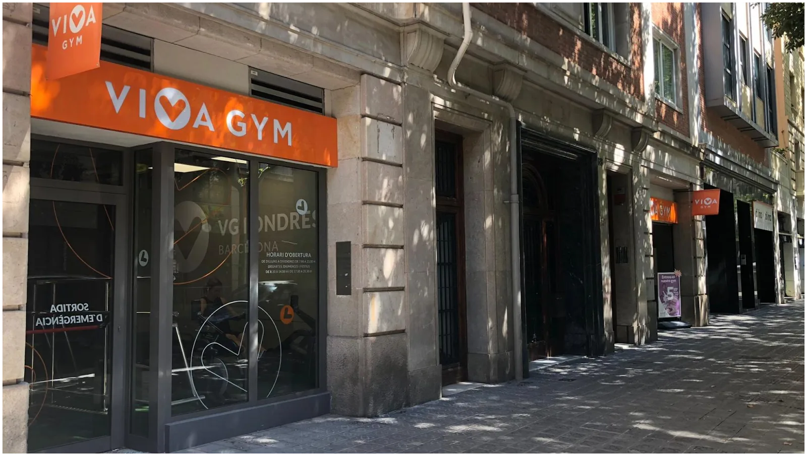 Gimnasio Gimnasio VivaGym Londres en Barcelona