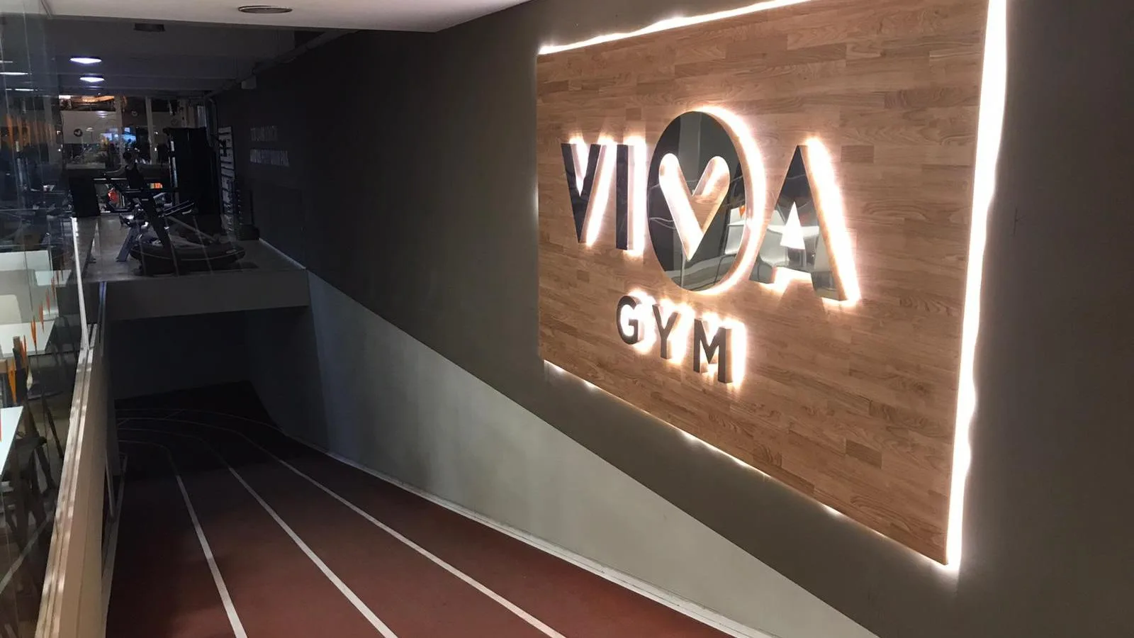 Gimnasio Gimnasio VivaGym Vía Augusta en Barcelona