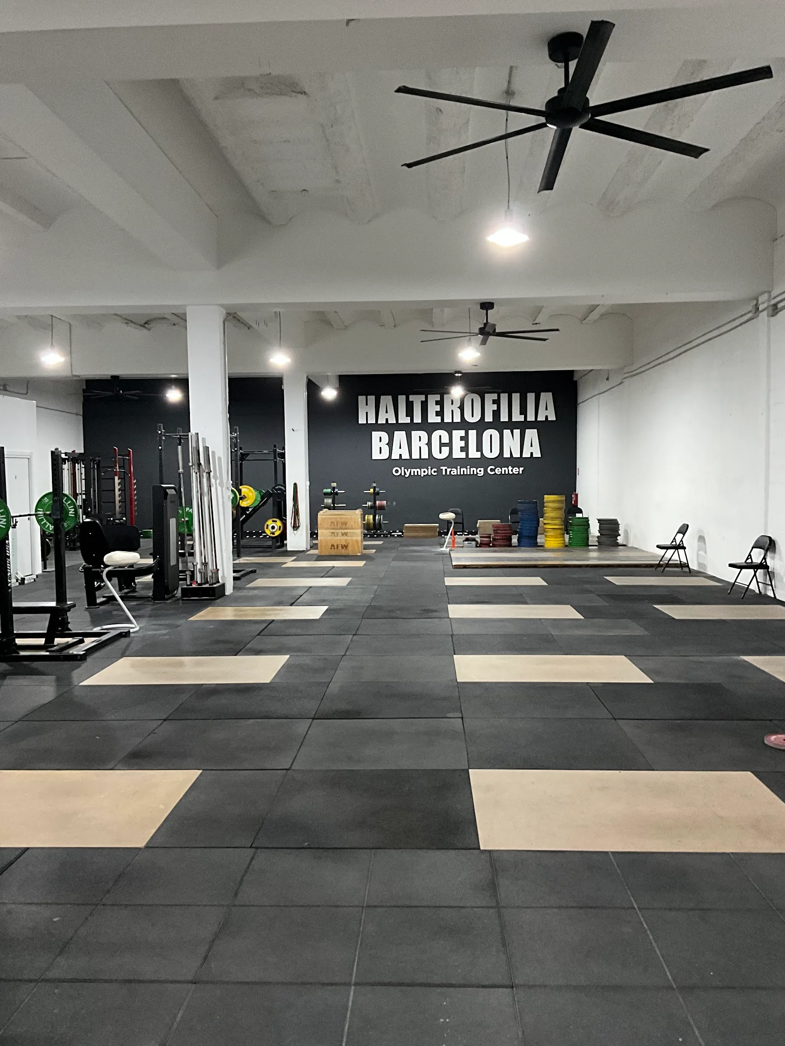 Gimnasio Halterofilia Barcelona - Olympic Training Center en Barcelona