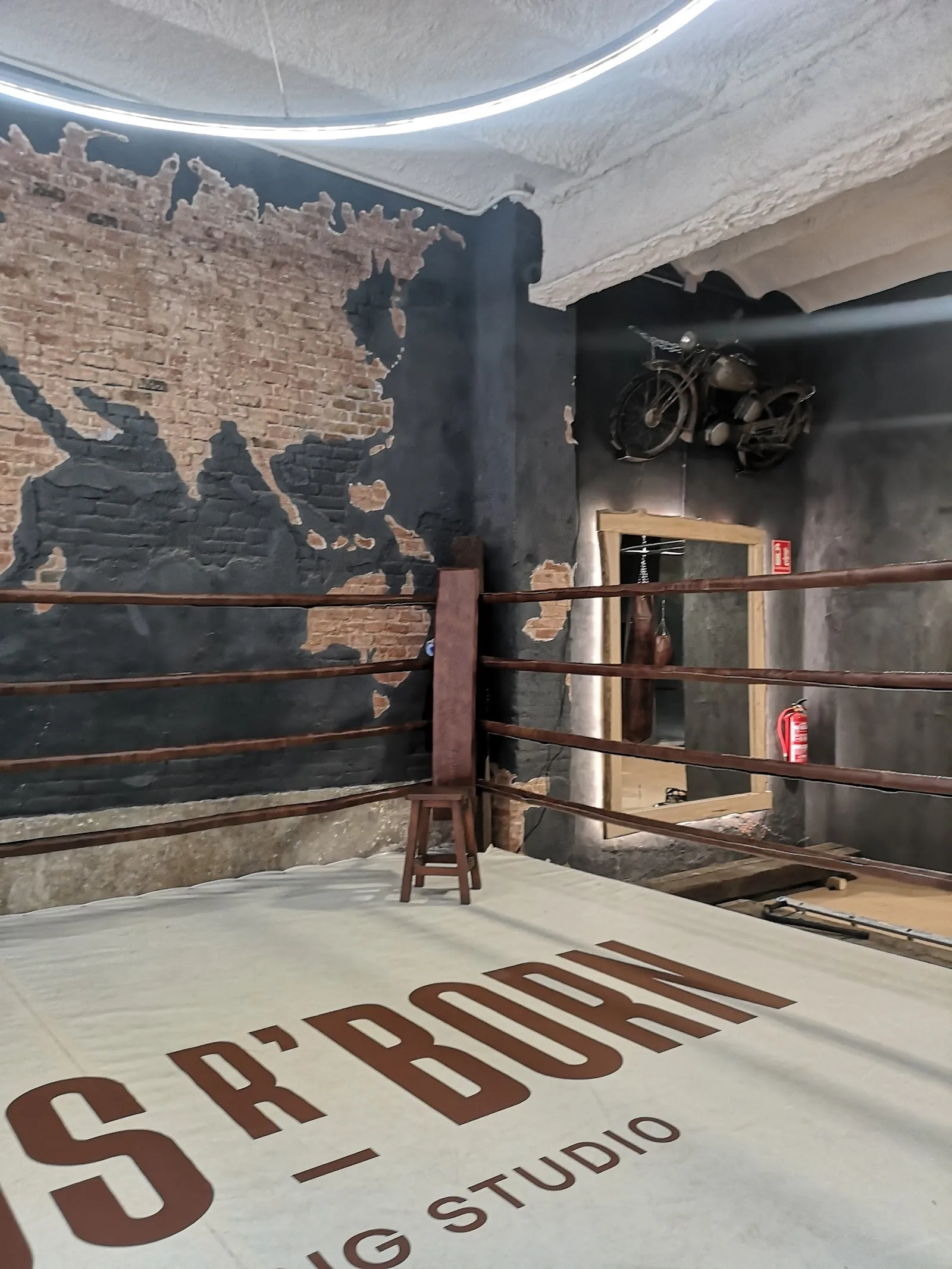 Gimnasio Legends R Born en Barcelona