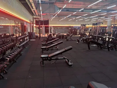 Gimnasio Sintonia Fit Sants en Barcelona